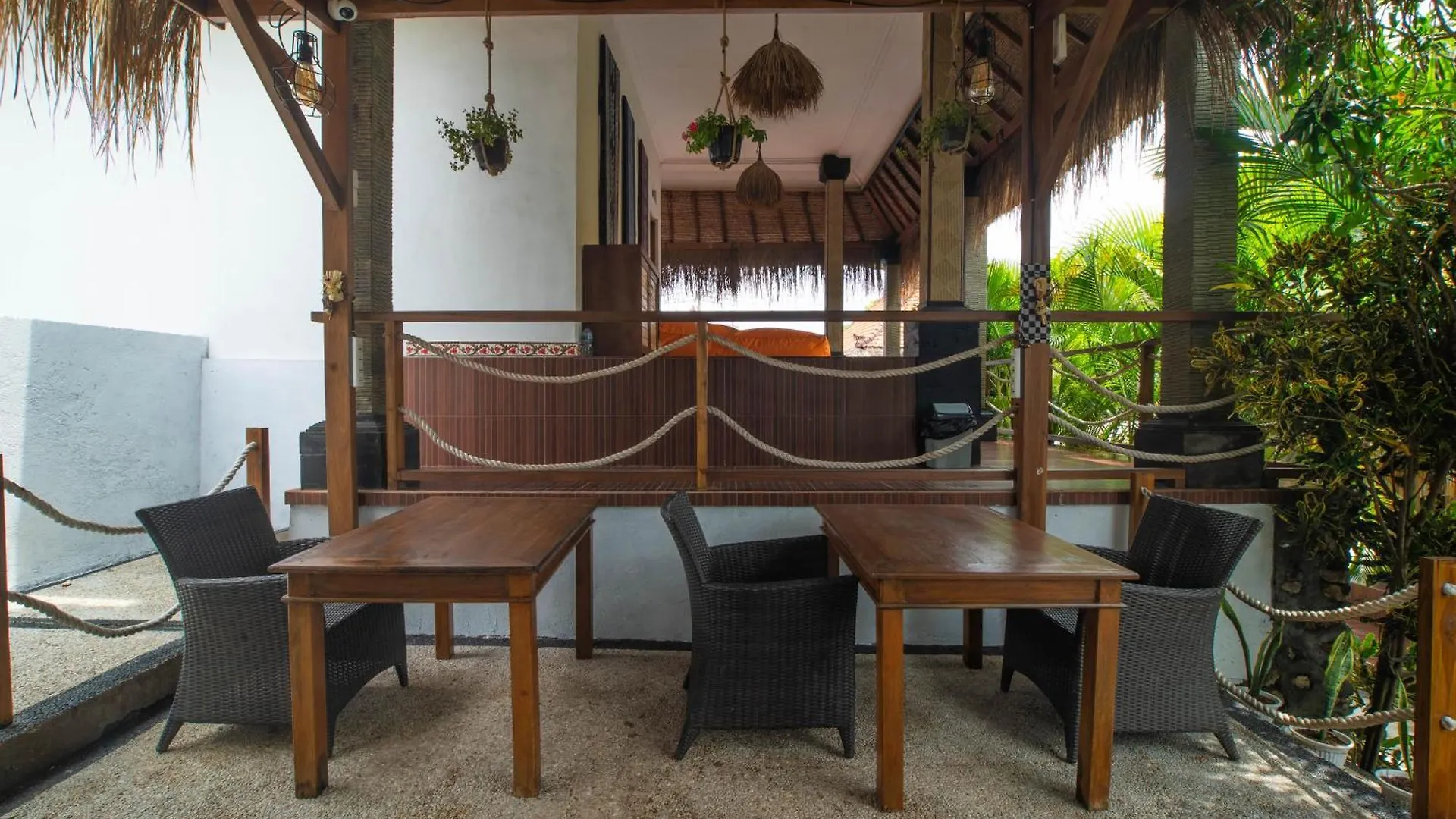 Simpang Inn Hostel Nusa Penida