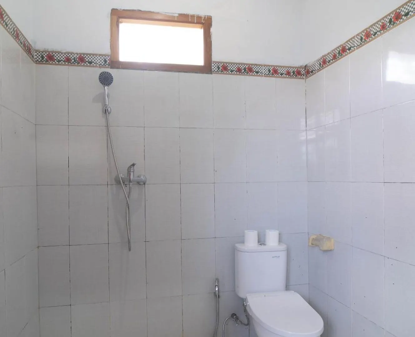 Simpang Inn Hostel Nusa Penida