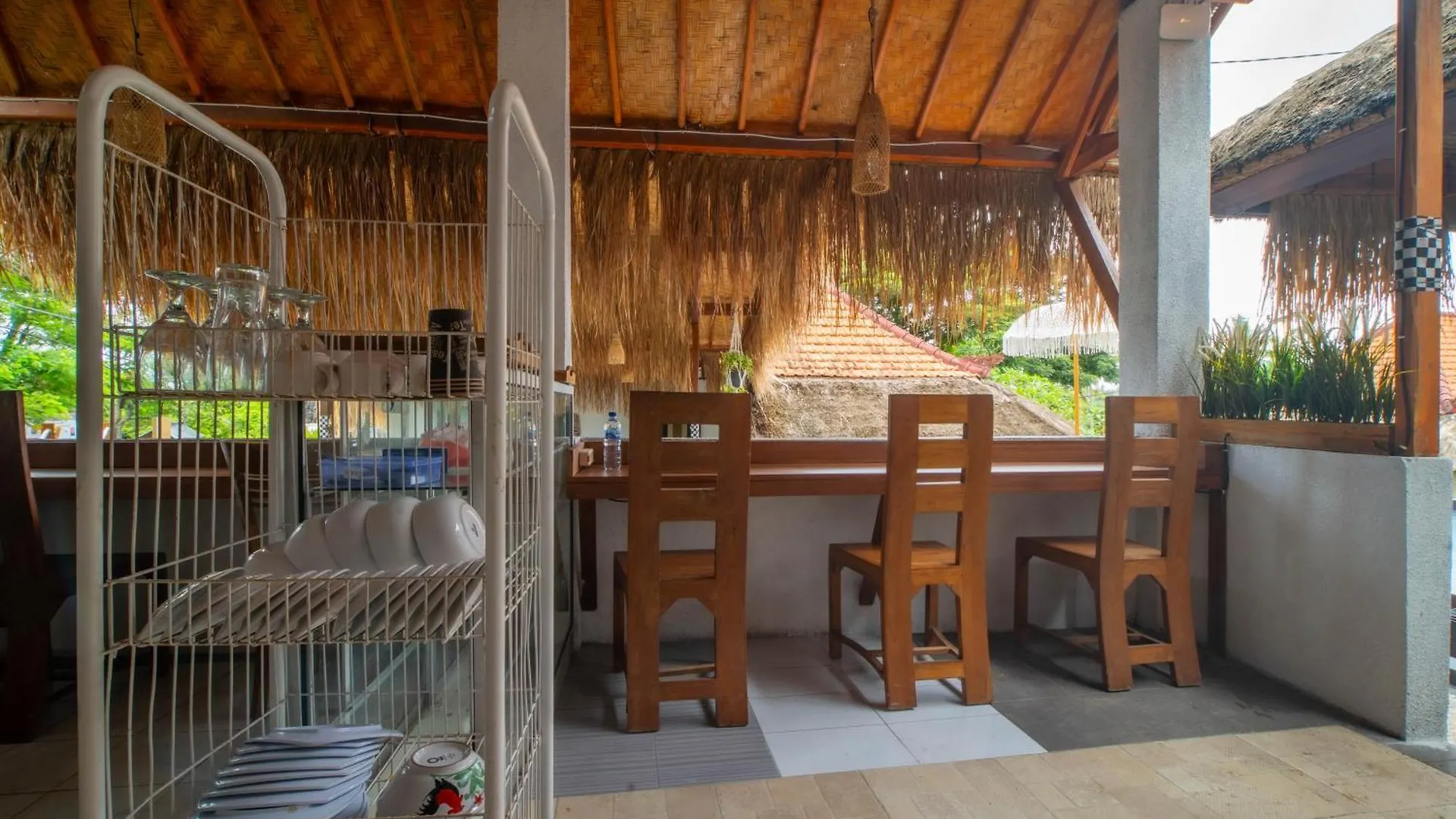Simpang Inn Hostel Nusa Penida 0*,  Indonesia