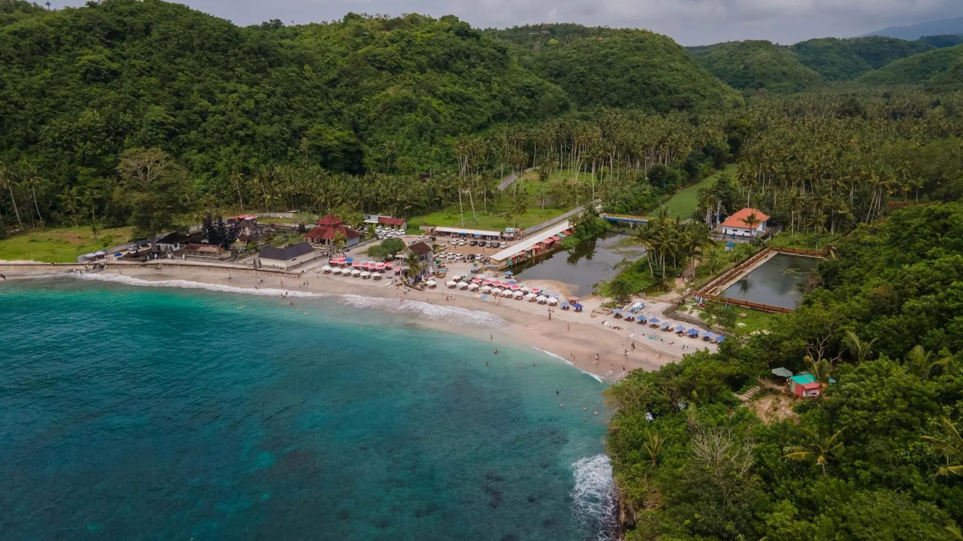 Simpang Inn Hostel Nusa Penida Indonesia